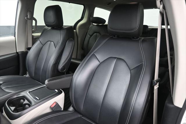 2023 Chrysler Pacifica Touring L AWD
