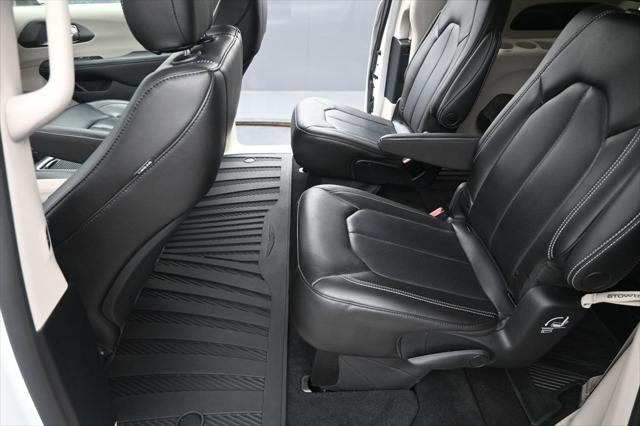 2023 Chrysler Pacifica Touring L AWD