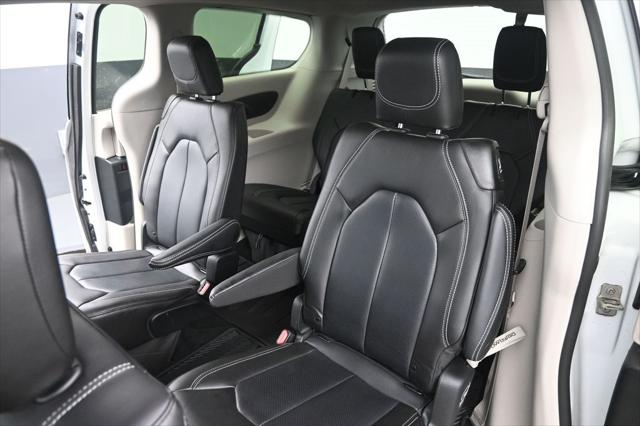 2023 Chrysler Pacifica Touring L AWD