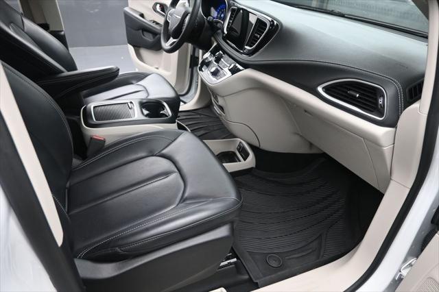 2023 Chrysler Pacifica Touring L AWD