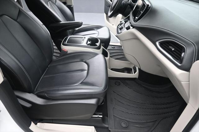 2023 Chrysler Pacifica Touring L AWD