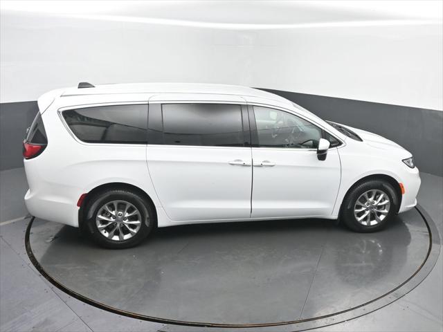 2023 Chrysler Pacifica Touring L AWD