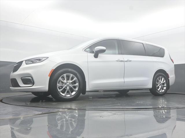 2023 Chrysler Pacifica Touring L AWD