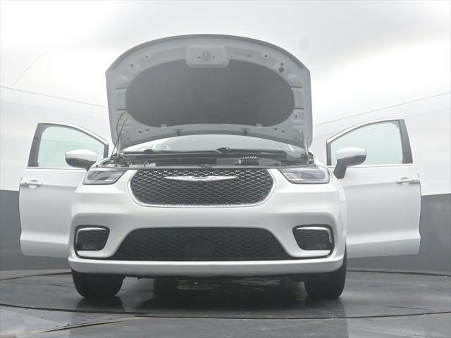 2023 Chrysler Pacifica Touring L AWD