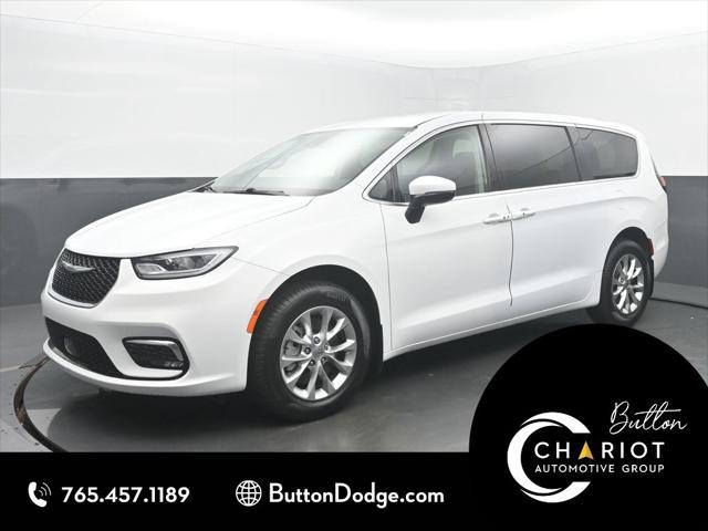 2023 Chrysler Pacifica Touring L AWD for sale in Kokomo, IN