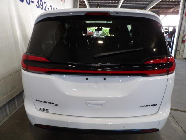 2025 Chrysler Pacifica Limited