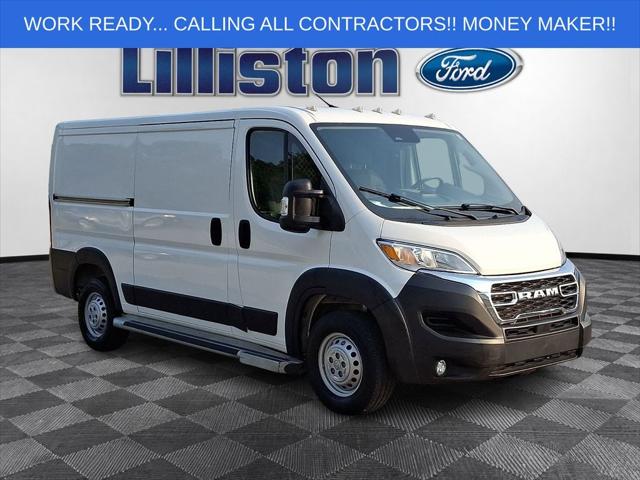 2025 RAM ProMaster 2500 Cargo Van Tradesman Low Roof 136 WB w/Pass Seat