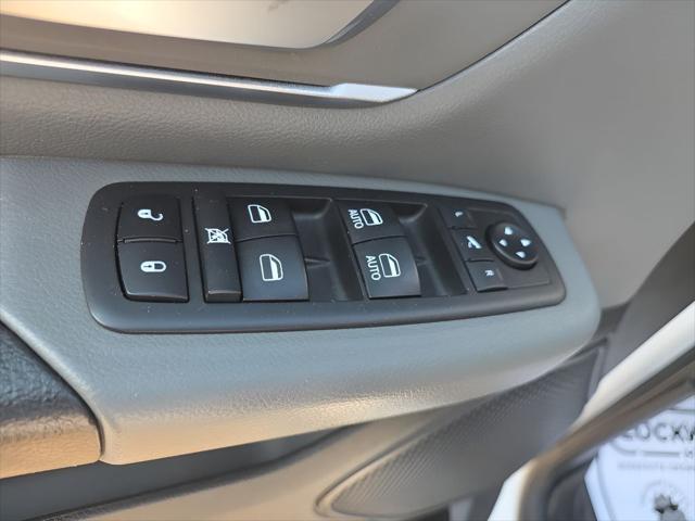 2019 Ram 1500 Big Horn/Lone Star Crew Cab 4x4 5'7" Box