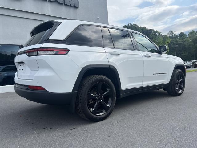 2023 Jeep Grand Cherokee Altitude 4x4 2023 Jeep Grand Cherokee Altitude 4x4