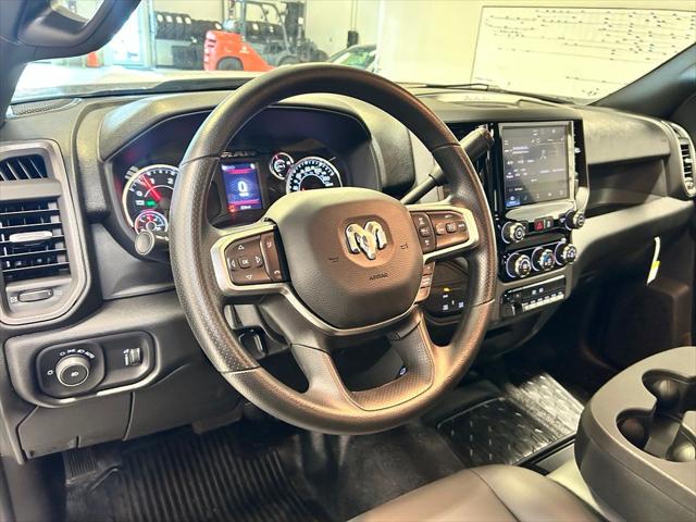 2026 RAM 3500 Chassis RAM 3500 TRADESMAN CREW CAB CHASSIS 4X4 60 CA