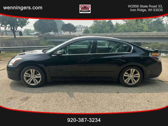2012 Nissan Altima 3.5 SR for sale in Iron Ridge, WI