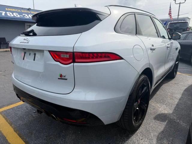 2017 Jaguar F-PACE S