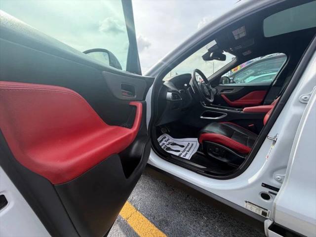 2017 Jaguar F-PACE S