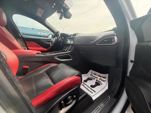 2017 Jaguar F-PACE S