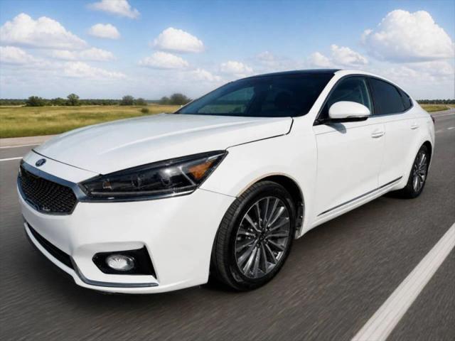 2017 Kia Cadenza Premium for sale in Miami, FL