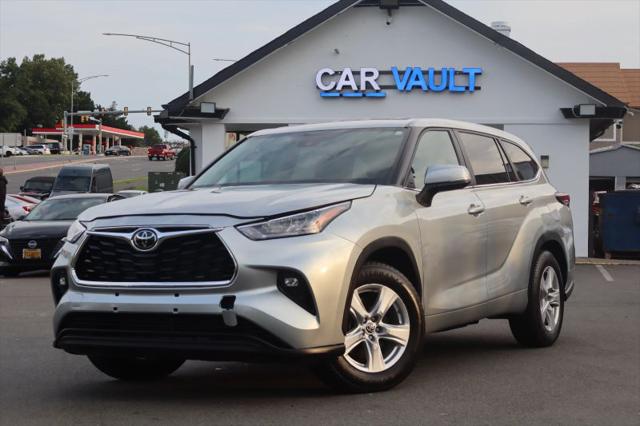 2025 Toyota Highlander LE for sale in Woodbridge, VA