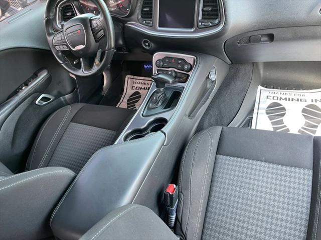 2021 Dodge Challenger SXT