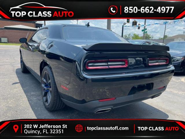 2021 Dodge Challenger SXT