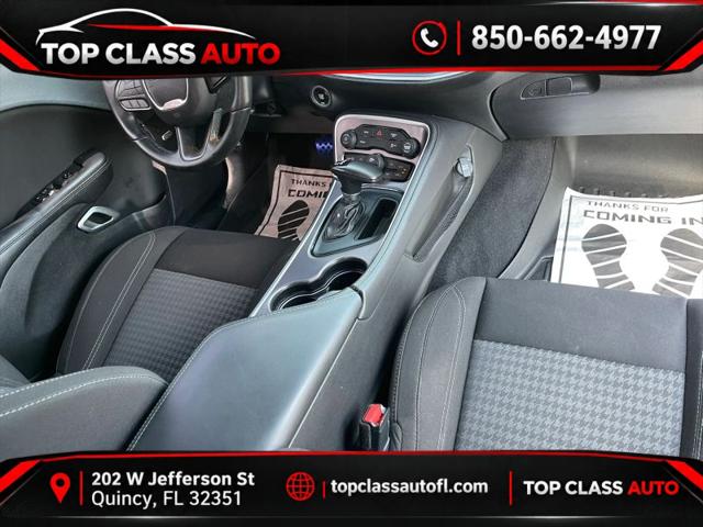 2021 Dodge Challenger SXT