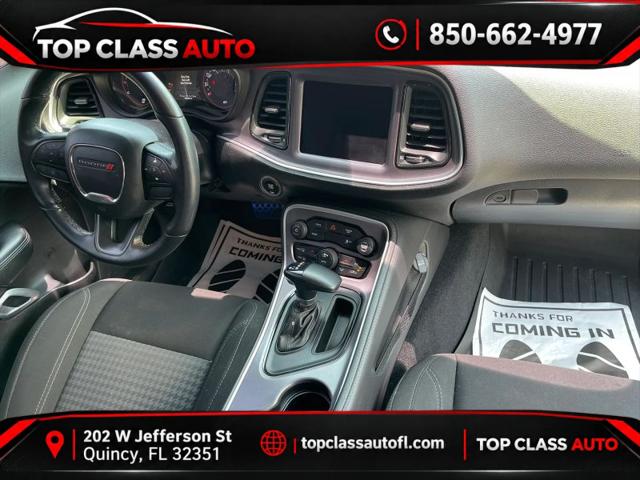 2021 Dodge Challenger SXT