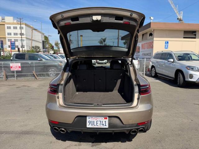2016 Porsche Macan S