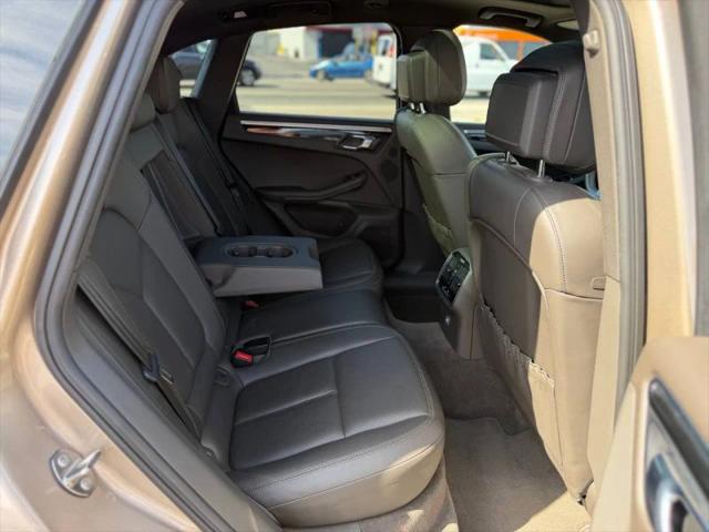 2016 Porsche Macan S