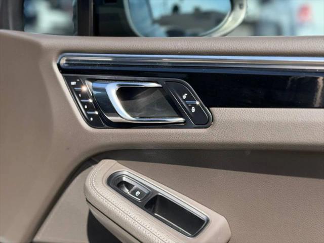 2016 Porsche Macan S