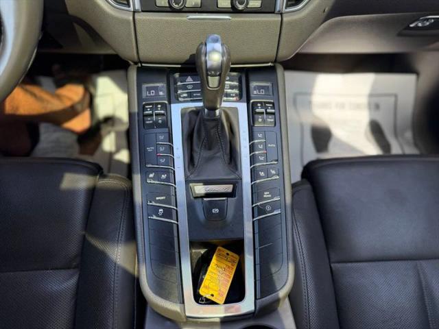 2016 Porsche Macan S