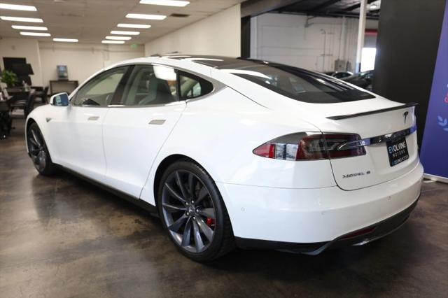 2015 Tesla Model S P85D