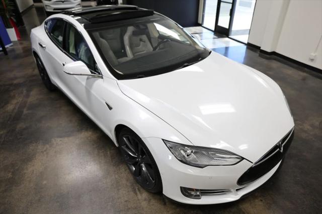 2015 Tesla Model S P85D