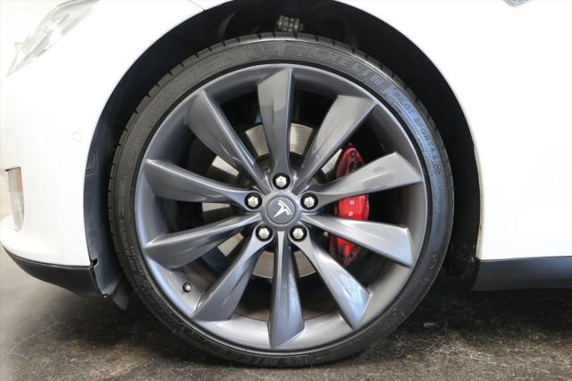 2015 Tesla Model S P85D