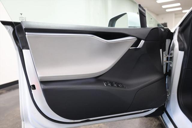 2015 Tesla Model S P85D