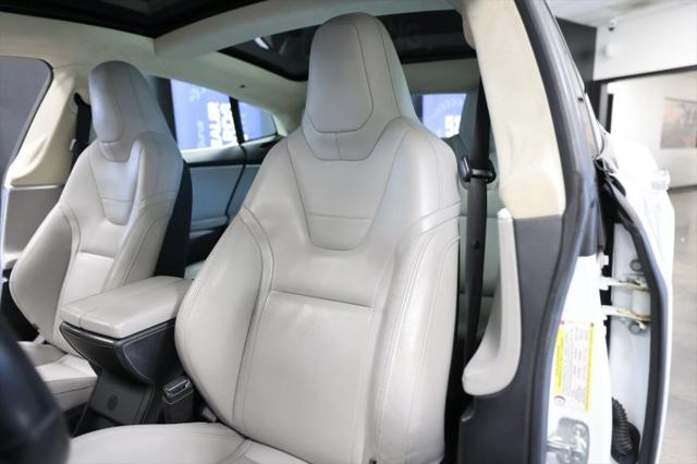 2015 Tesla Model S P85D
