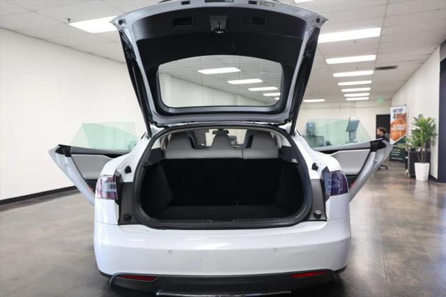 2015 Tesla Model S P85D