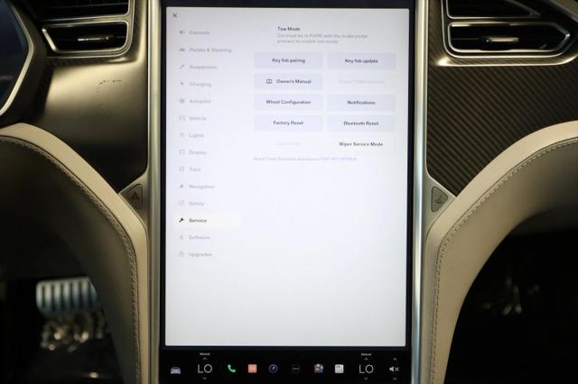 2015 Tesla Model S P85D