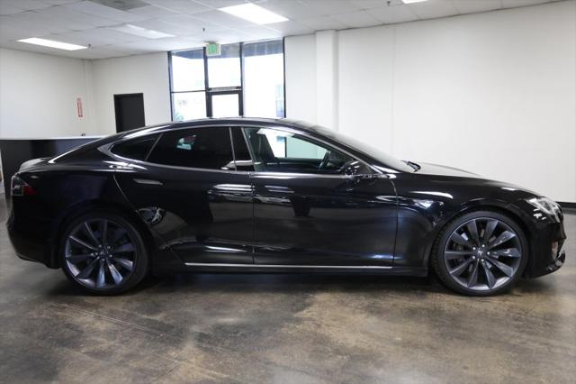 2016 Tesla Model S 75D