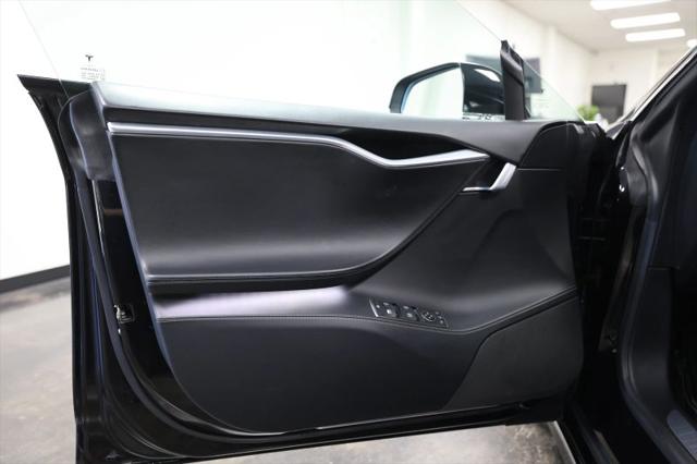 2016 Tesla Model S 75D