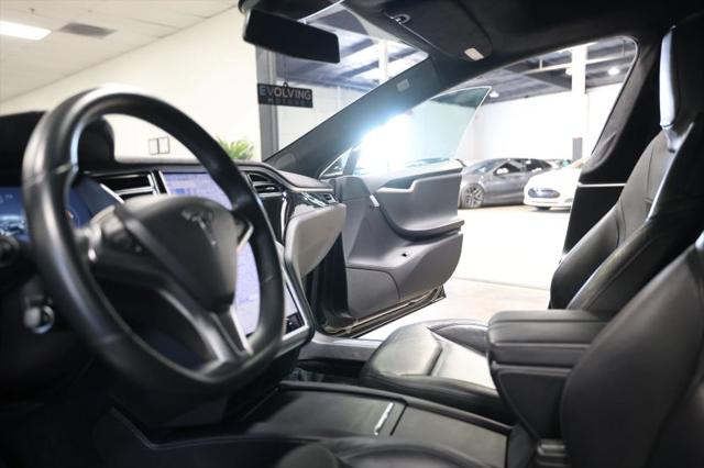 2016 Tesla Model S 75D