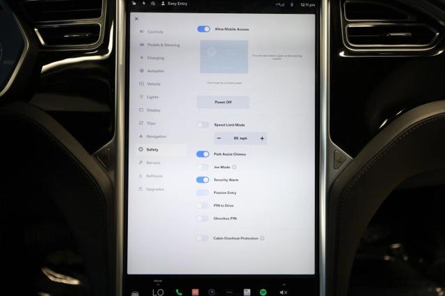 2016 Tesla Model S 75D