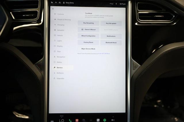 2016 Tesla Model S 75D