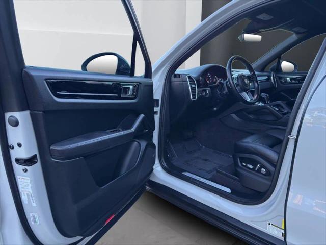 2020 Porsche Cayenne Base