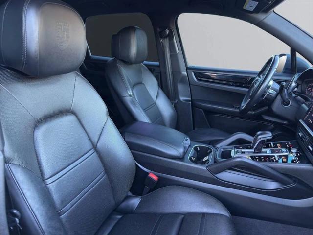 2020 Porsche Cayenne Base