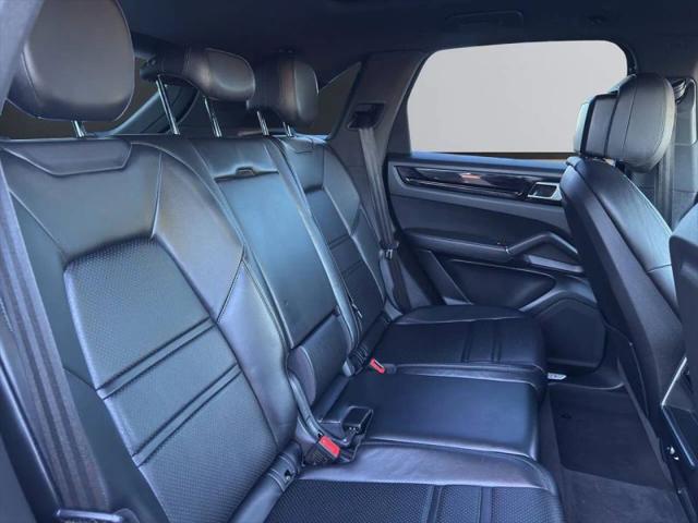 2020 Porsche Cayenne Base