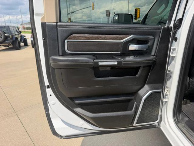 2019 Ram 2500 Laramie Crew Cab 4x4 64 Box