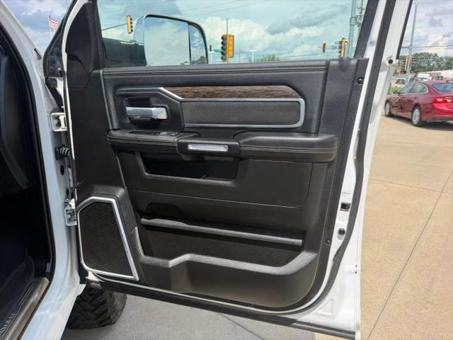 2019 Ram 2500 Laramie Crew Cab 4x4 64 Box