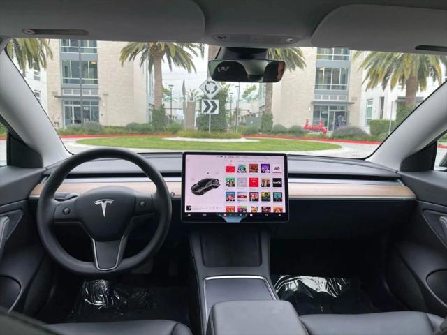 2021 Tesla Model 3 Standard Range Plus Rear-Wheel Drive