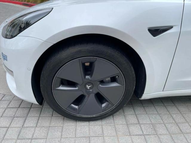 2021 Tesla Model 3 Standard Range Plus Rear-Wheel Drive