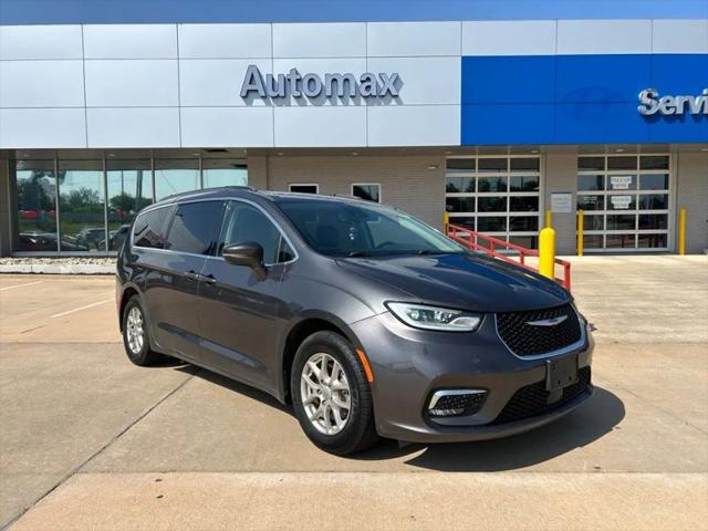 2022 Chrysler Pacifica Touring L for sale in Del City, OK