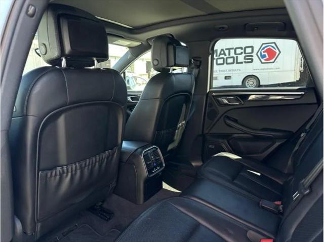 2016 Porsche Macan S