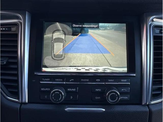 2016 Porsche Macan S